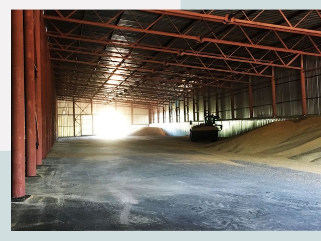 Строительство зернохранилищ в Феодосии