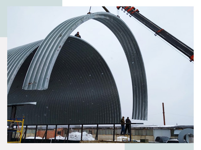 Полукруглые ангары в Феодосии